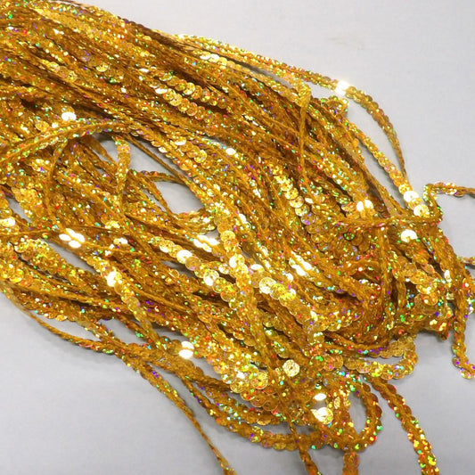 20 Metres Of 6mm Strung Sequins Multi Colour Holographic Gold Clearance Loose In A Bag