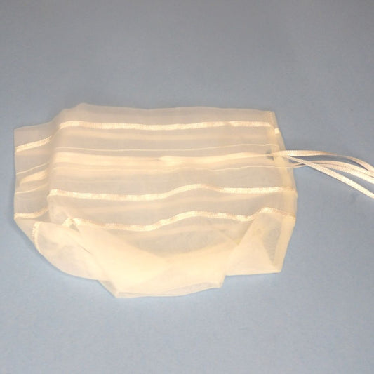 10 Ivory Chiffon Type Favour Bags 3mm Ribbon Stripe Design Size 16cm x 12cm Design Clearance