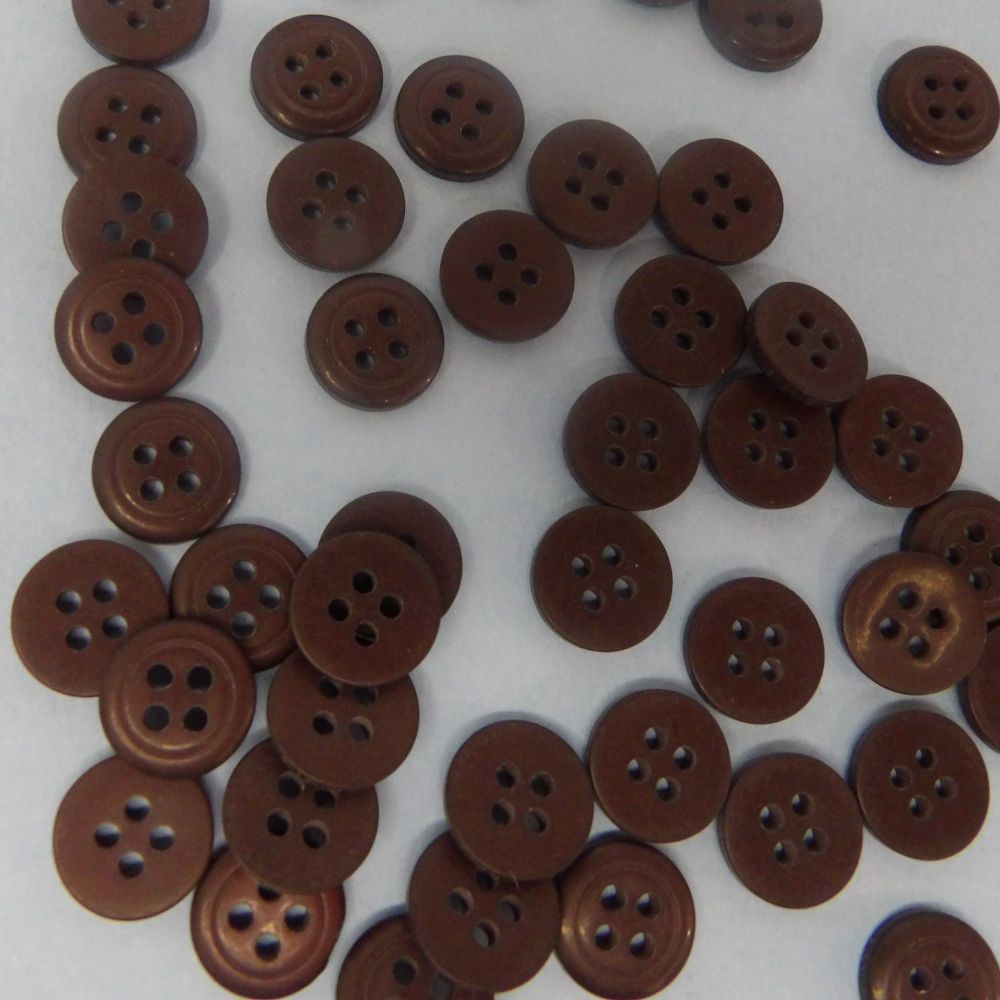 100 Small Dark Plum 4 Hole Buttons Size 11mm Clearance