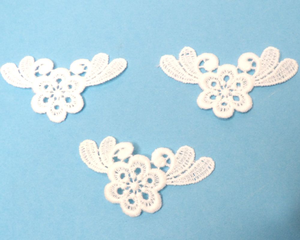 10 White Guipure Floral Iron On Motifs 6.5cm x 2cm Clearance