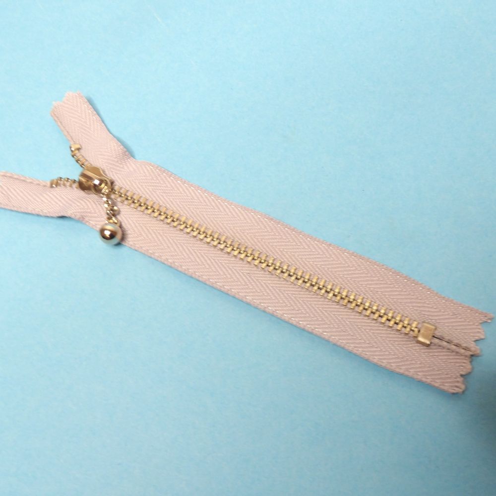 10 Light Grey Closed End Zips With Silver Colour Metal Teeth  And Fancy Ball Pull size 12.5cm Clearance