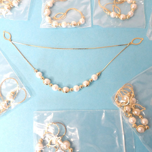 10 Gold Colour Fine Metal Metal Chains With 7 White 7mm Pearls And 2 Metal Loops  Size 20cm Long Clearance