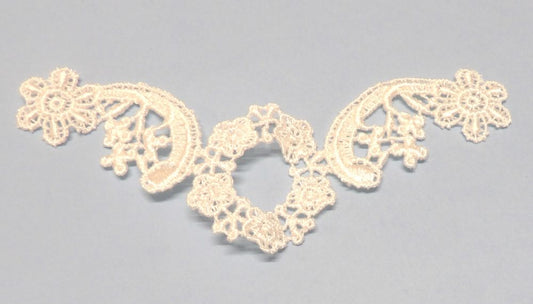 5 white iron on guipure motifs floral design size 13cm x 6cm clearance