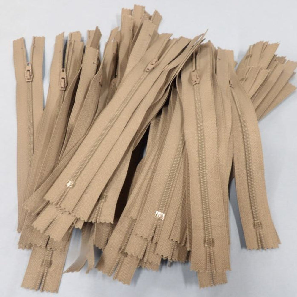 Only One Lot Of 90 fawn Grey Closed End Zips Size 18cm / 7 inch