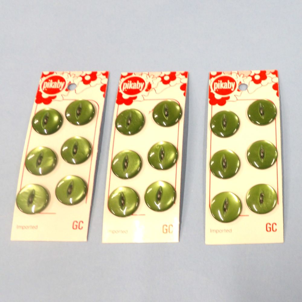 10 Cards Of 6 Mid Green Fish Eye 2 Hole Buttons 16mm Pikaby Brand Vintage Clearance