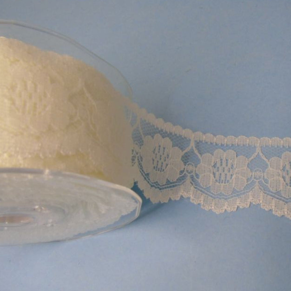 20 Metre Reel Of Floral Design Ivory Lace 40mm Wide Clearance