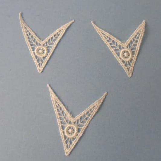 50 Ivory V Shape Guipure Lace Iron On Motifs 55mm x 45mm Clearance