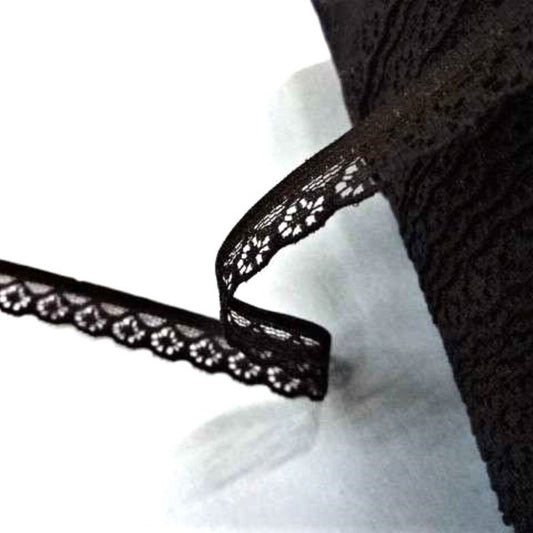 300 approximately metres of black lace 11mm wide clearance