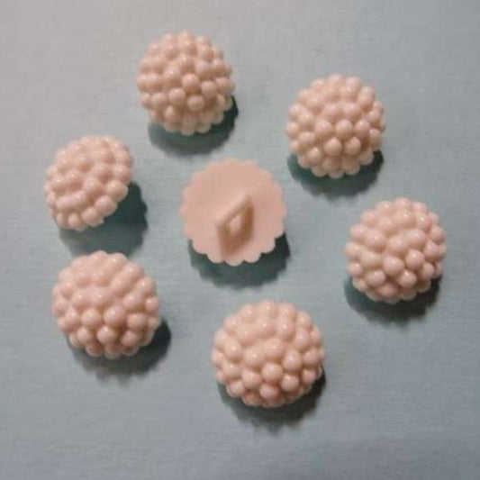 25 raw white shank buttons with pattern 22mm clearance