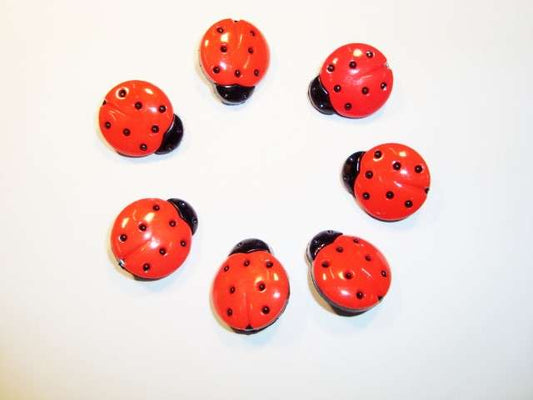 100 ladybird buttons medium 32L size18mmx20mm