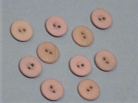 100 lilac 2 hole button 15mm clearance