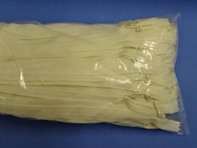 100 invisible zips CREAM size 36cm / 14 inch