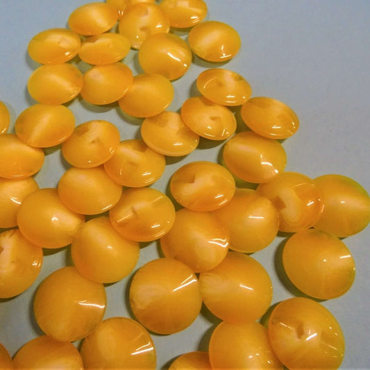 50 yellow shank buttons size 17mm clearance