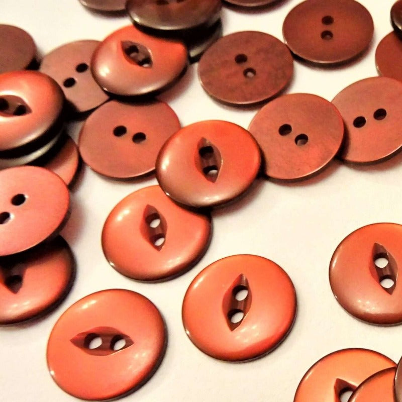 100 maroon 2 hole fish eye type buttons 19mm clearance