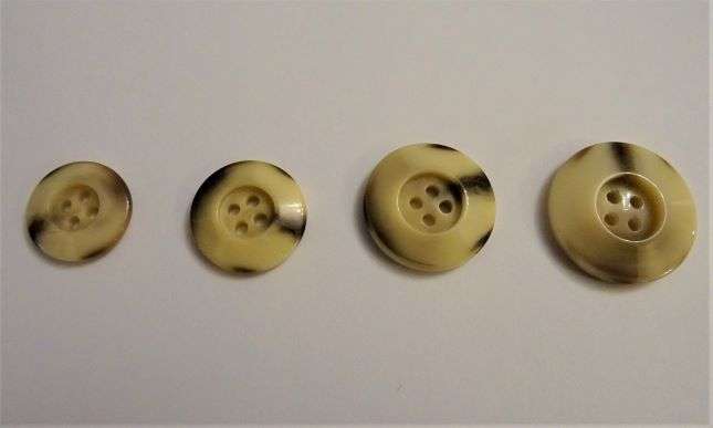 25 Aran type 4 hole buttons choice of size clearance