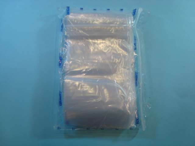 100 self seal / grip seal bags choice of size