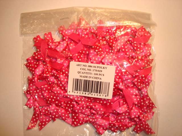 100 polka dot / spot bows made with 7mm ribbon