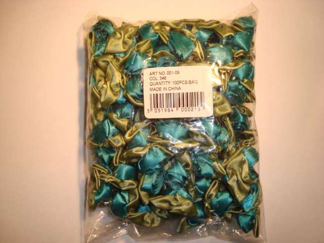 100 large ribbon roses with green leaf size 17mm choice of colour