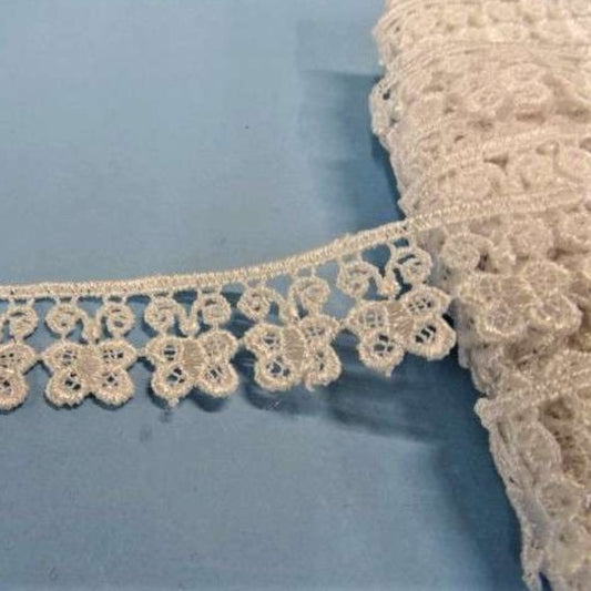 27.4 metres of WHITE Guipure lace BUTTERFLY DESIGN 20mm wide