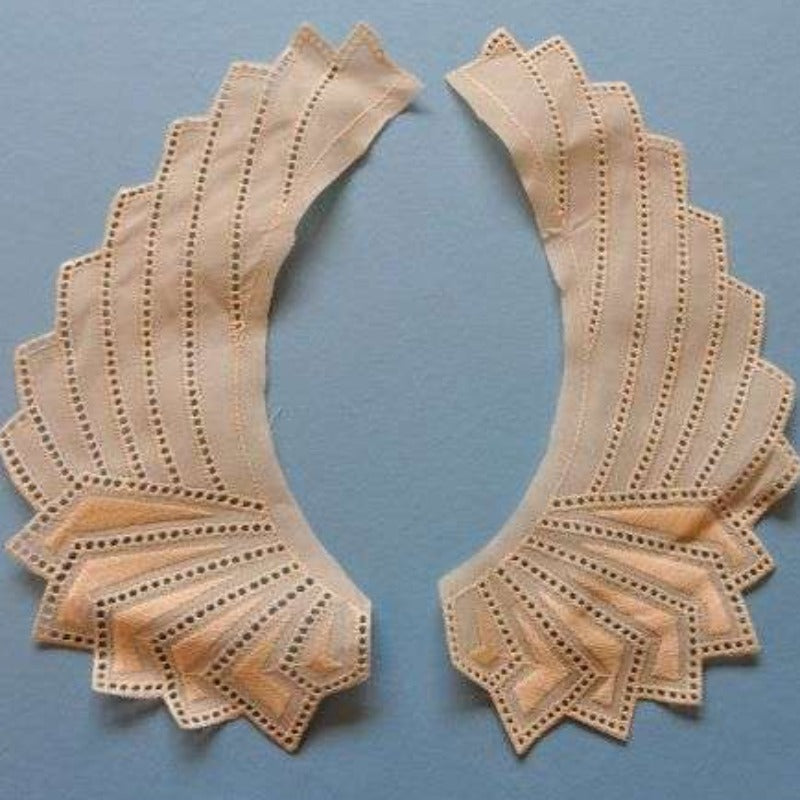 5 pairs of cream lace collars 21cm x 7cm each side clearance