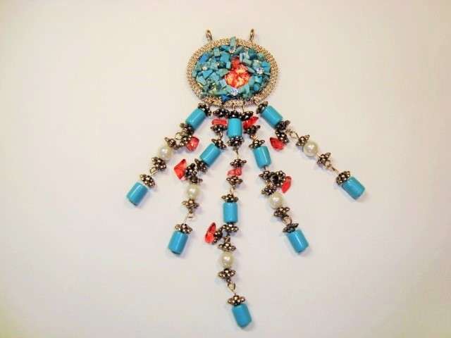 10 metal & bead pendant silver/turquoise 4.5cm x 15cm clearance