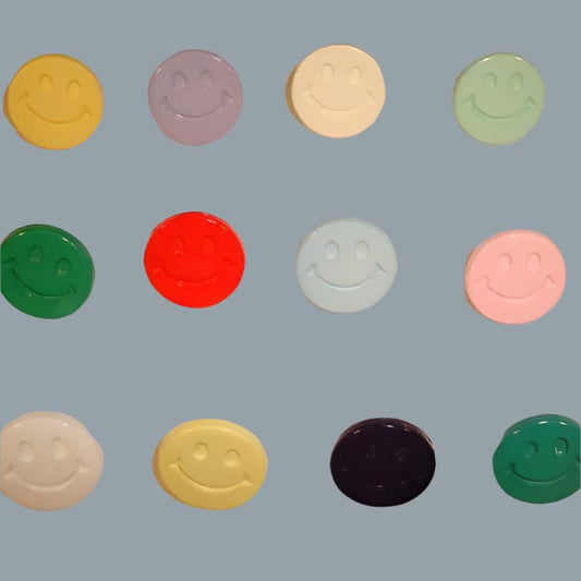 100 medium size smiley face shape 15mm buttons 24 Line choice of colours