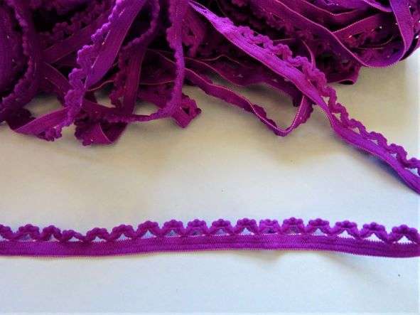 20 metres of purple elastic with fancy edge 11mm wide clearance