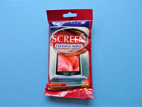 40 computer screen cleaning wipes