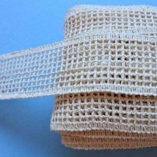 20 metres of Cream cotton type lace with straight edges square 2mm hole design 40mm wide clearance