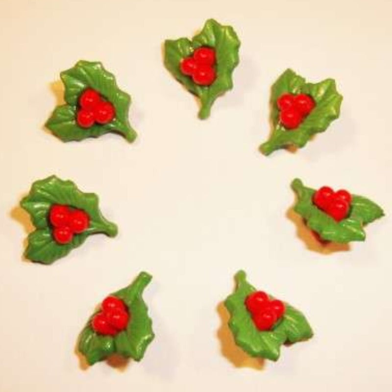 10 Holly shape Christmas buttons 15mm