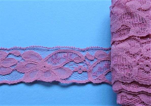 20 metres of dusty pink floral lace 30mm wide clearance
