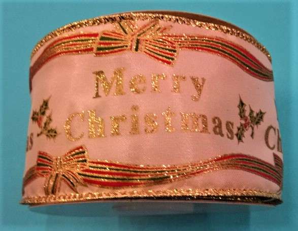 Christmas design ribbon Merry Christmas cream / gold wired edge 60mm wide